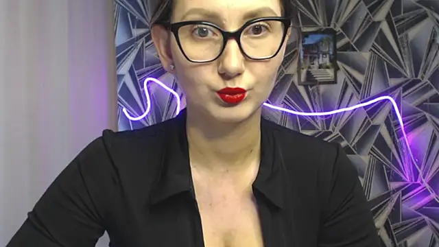 NikkiKiss    online show from May 26, 1:23 am