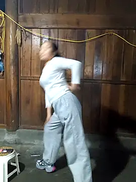 wbanykx2x online show from January 16, 12:03 am