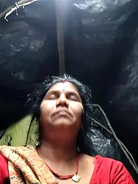 Hot di97 online show from February 27, 9:59 pm