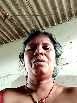 Snapshot of Hot_di97 chatting on May 3, 1:11 am Hot di97 online show from May 3, 1:11 am