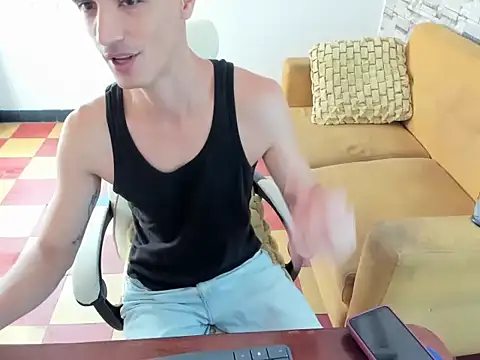 felipe colinss online show from March 21, 12:32 pm