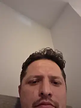 Alopez972 online show from April 10, 5:34 am