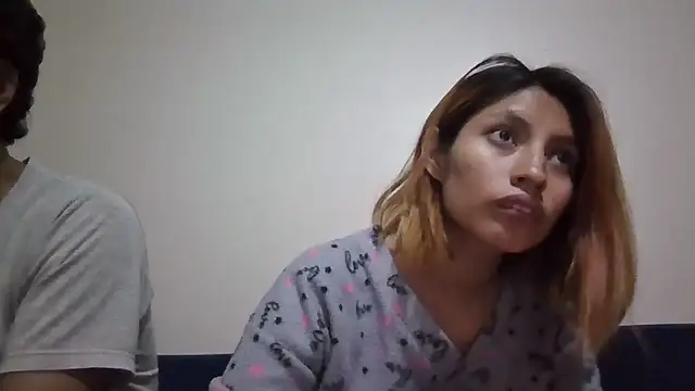 Snapshot of mindymiaw chatting on February 10, 2:04 am mindymiaw online show from February 10, 2:04 am