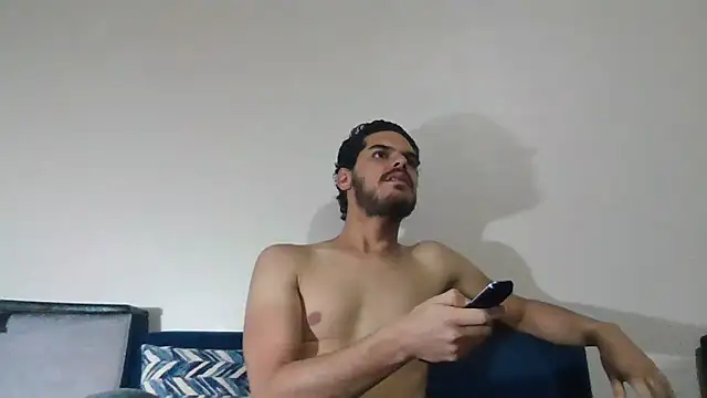 Snapshot of mindymiaw chatting on February 18, 1:23 am mindymiaw online show from February 18, 1:23 am