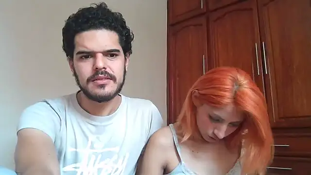 Snapshot of mindymiaw chatting on February 19, 6:26 pm mindymiaw online show from February 19, 6:26 pm