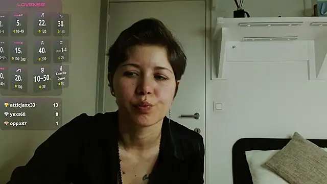 Alexxa XX online show from February 19, 7:10 pm