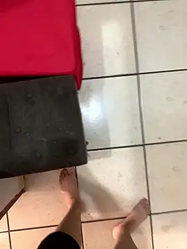 jhon01605 online show from January 12, 7:19 pm