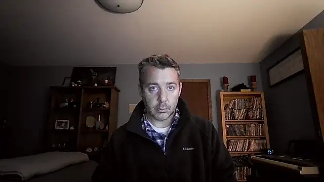 chrisw8140 online show from January 16, 4:49 am