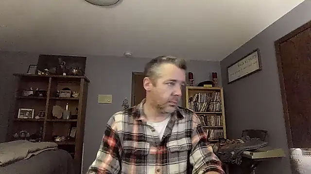 chrisw8140 online show from March 4, 12:38 am