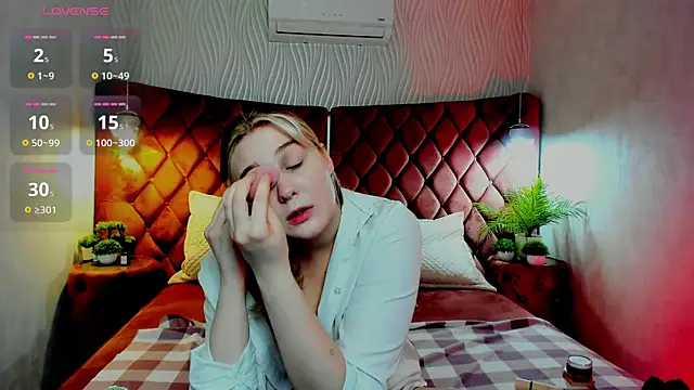 SusanBev online show from February 13, 2:02 pm