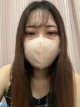 Snapshot of Runa_channel chatting on February 20, 7:32 am Runa channel online show from February 20, 7:32 am