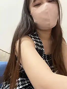 Snapshot of Runa_channel chatting on February 24, 1:09 pm Runa channel online show from February 24, 1:09 pm