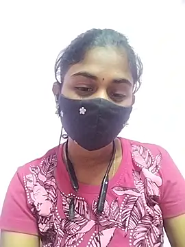 Snapshot of Tamil_Hot_RoyalQueen chatting on January 12, 6:46 pm Tamil Hot RoyalQueen online show from January 12, 6:46 pm