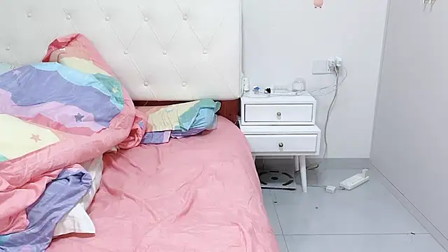 xixi 521 online show from April 4, 12:35 pm