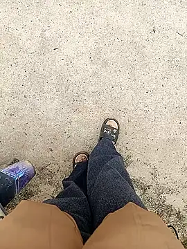 -Likin- online show from January 14, 9:04 am