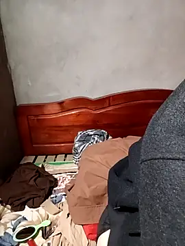 -Likin- online show from February 9, 2:21 pm