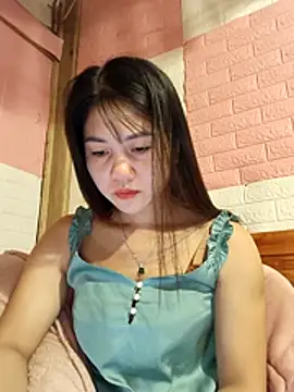 Ngocmai lazdy online show from March 8, 11:30 pm