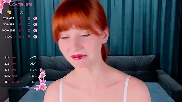 CatherineCummi online show from April 10, 8:08 am