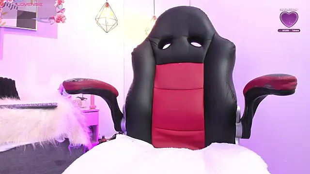 april jones05 online show from February 24, 11:19 am