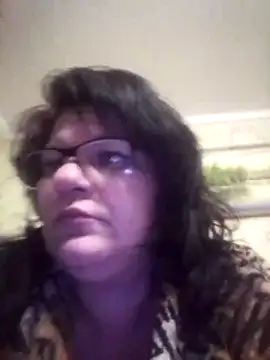 NysiOlsen online show from March 25, 9:21 pm