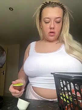 Princess-ivyxoxo online show from April 17, 9:56 am