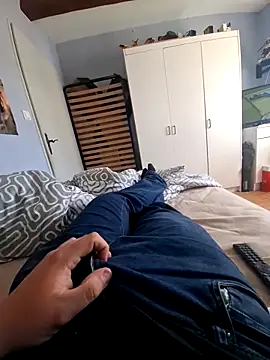 n-alan88 online show from April 9, 1:38 pm