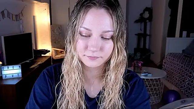 missyourtouch online show from April 22, 5:36 pm