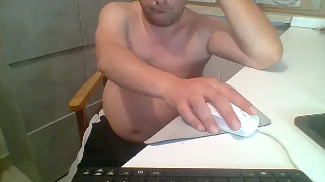 Snapshot of ROMASSAGGEXXX chatting on May 28, 8:06 pm ROMASSAGGEXXX online show from May 28, 8:06 pm