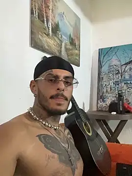 liyamjunior online show from February 27, 5:57 pm