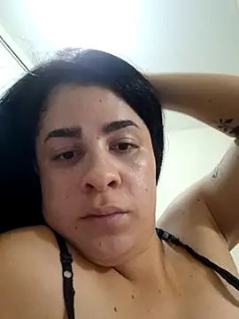 Neveencantada00 online show from January 13, 7:19 pm