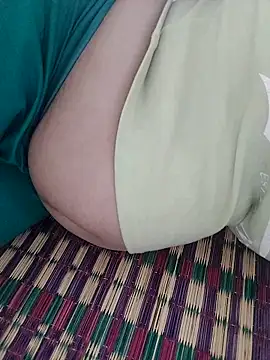 TamilDreamgirl08 online show from April 1, 5:30 am