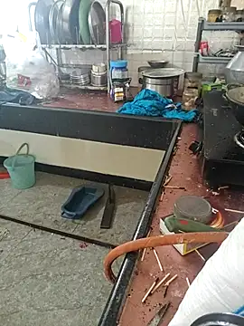 TamilDreamgirl08 online show from April 17, 5:43 am