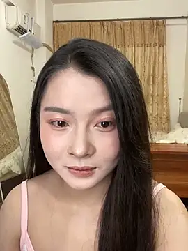 Snapshot of shuzhen66 chatting on May 17, 12:12 pm shuzhen66 online show from May 17, 12:12 pm