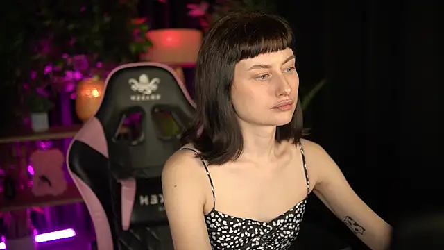 baby luna xo online show from January 14, 11:27 am