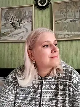 NyushaLollipop online show from February 16, 7:59 am