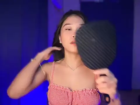 lovely amara19 online show from April 19, 10:36 am