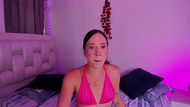 Snapshot of dirty_sexx_ chatting on February 2, 8:18 pm dirty sexx online show from February 2, 8:18 pm