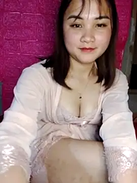 Snapshot of Lisakeem chatting on February 22, 11:31 am Lisakeem online show from February 22, 11:31 am