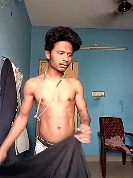 Snapshot of stylee_satheesh chatting on March 3, 8:09 am stylee satheesh online show from March 3, 8:09 am
