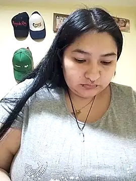 Snapshot of LauraHorny69 chatting on April 29, 8:15 pm LauraHorny69 online show from April 29, 8:15 pm