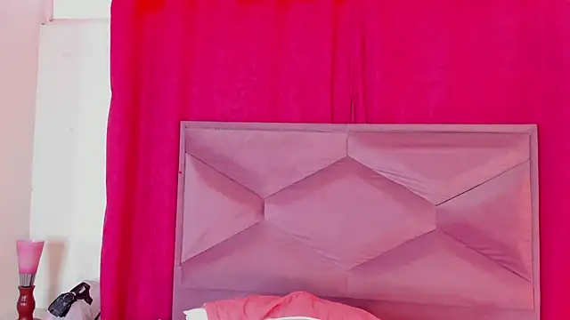 AleSweet online show from March 14, 12:21 pm