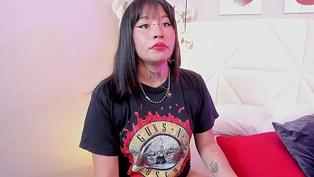 Adhara Vil online show from February 12, 8:26 pm