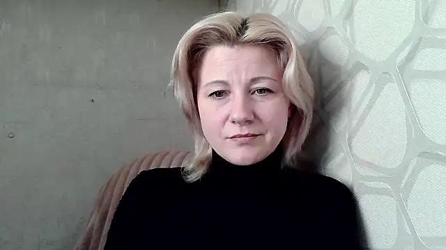 Kitti-Ellison online show from January 16, 9:24 am