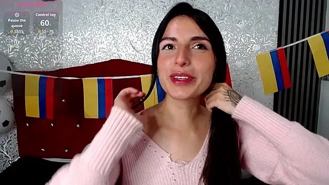 MiaVelasquez01 online show from June 13, 4:05 pm
