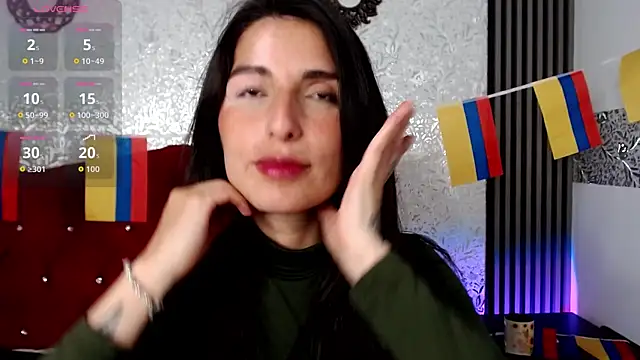 MiaVelasquez01 online show from June 18, 5:06 pm