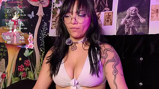 Snapshot of victoriia_thompson chatting on February 27, 11:16 pm victoriia thompson online show from February 27, 11:16 pm