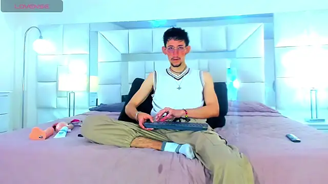 James Dupont  online show from January 16, 3:32 am