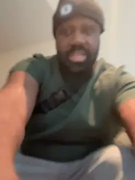 Snapshot of KOdaLion chatting on February 14, 4:42 am KOdaLion online show from February 14, 4:42 am