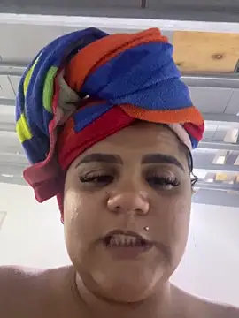 Snapshot of MorenaCariok chatting on February 2, 5:33 pm MorenaCariok online show from February 2, 5:33 pm