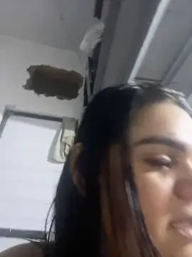 Snapshot of MorenaCariok chatting on June 15, 9:28 pm MorenaCariok online show from June 15, 9:28 pm